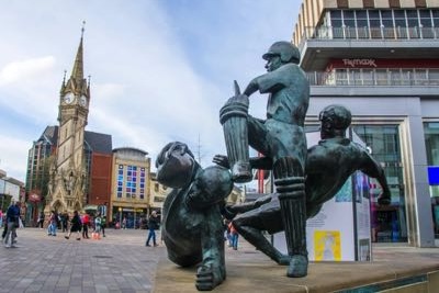 Sports statue in Leicester town centre